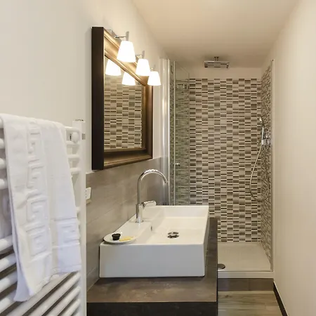 Apartamento Joivy Spacious Family For 4, In Carignano,