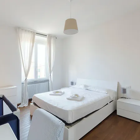 Joivy Spacious Family For 4, In Carignano, Apartamento