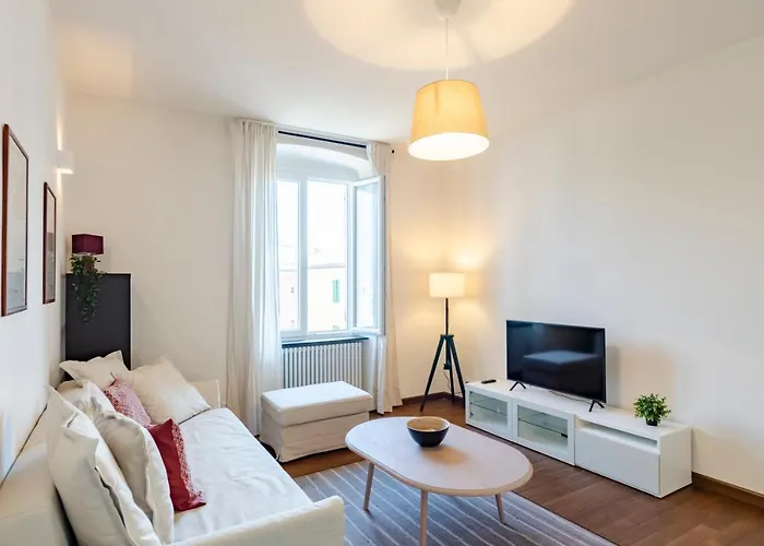 Joivy Spacious Family For 4, In Carignano, דירה ג'נובה